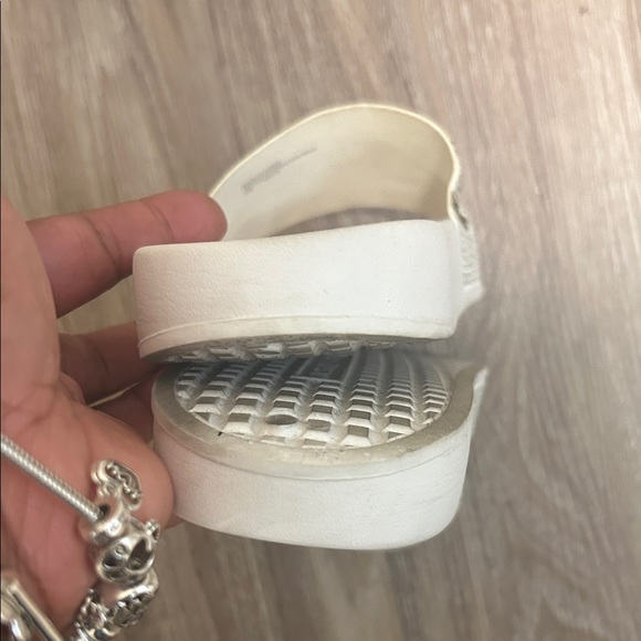 Michael Kors Kids Gold and White Sandals - Picture 5 of 7